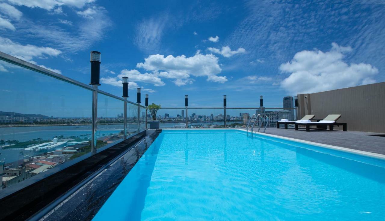 Rest Hotel & Apartment Da Nang Bagian luar foto