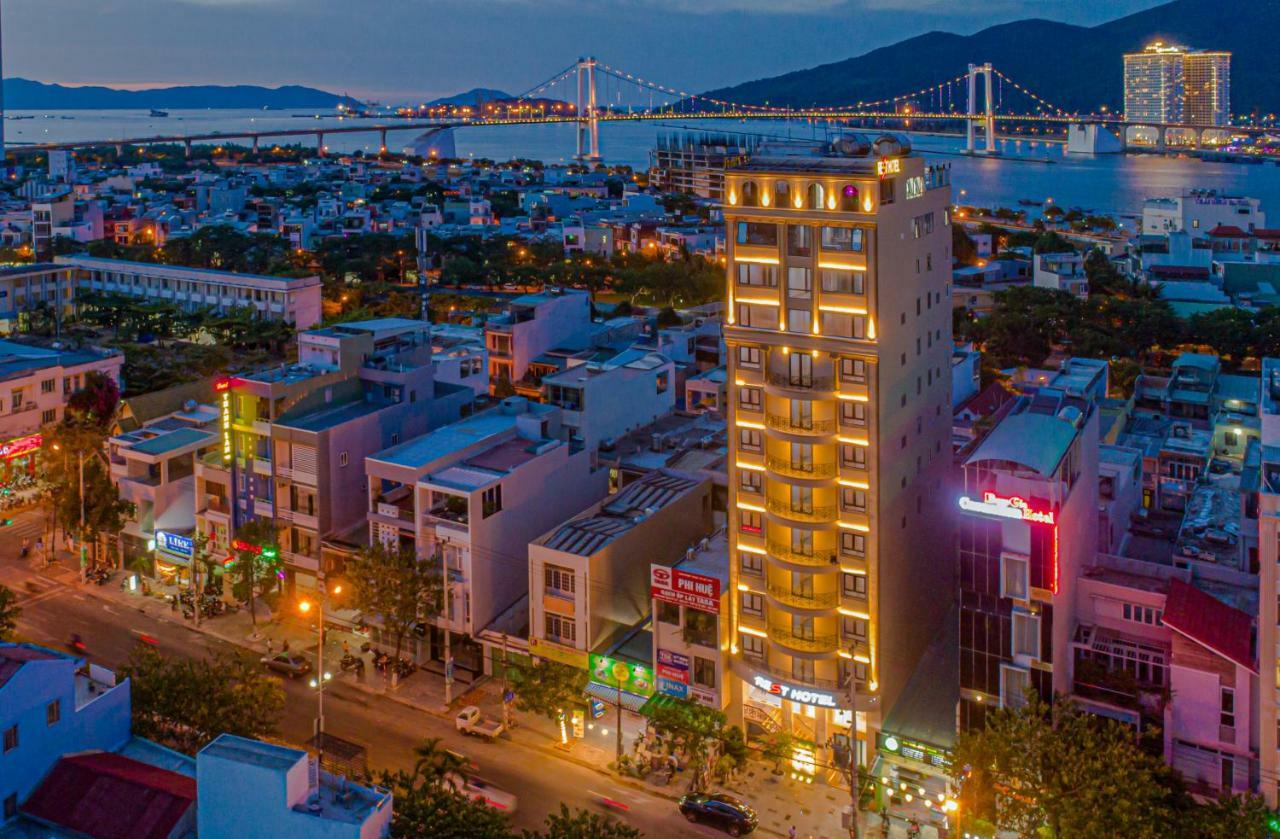Rest Hotel & Apartment Da Nang Bagian luar foto