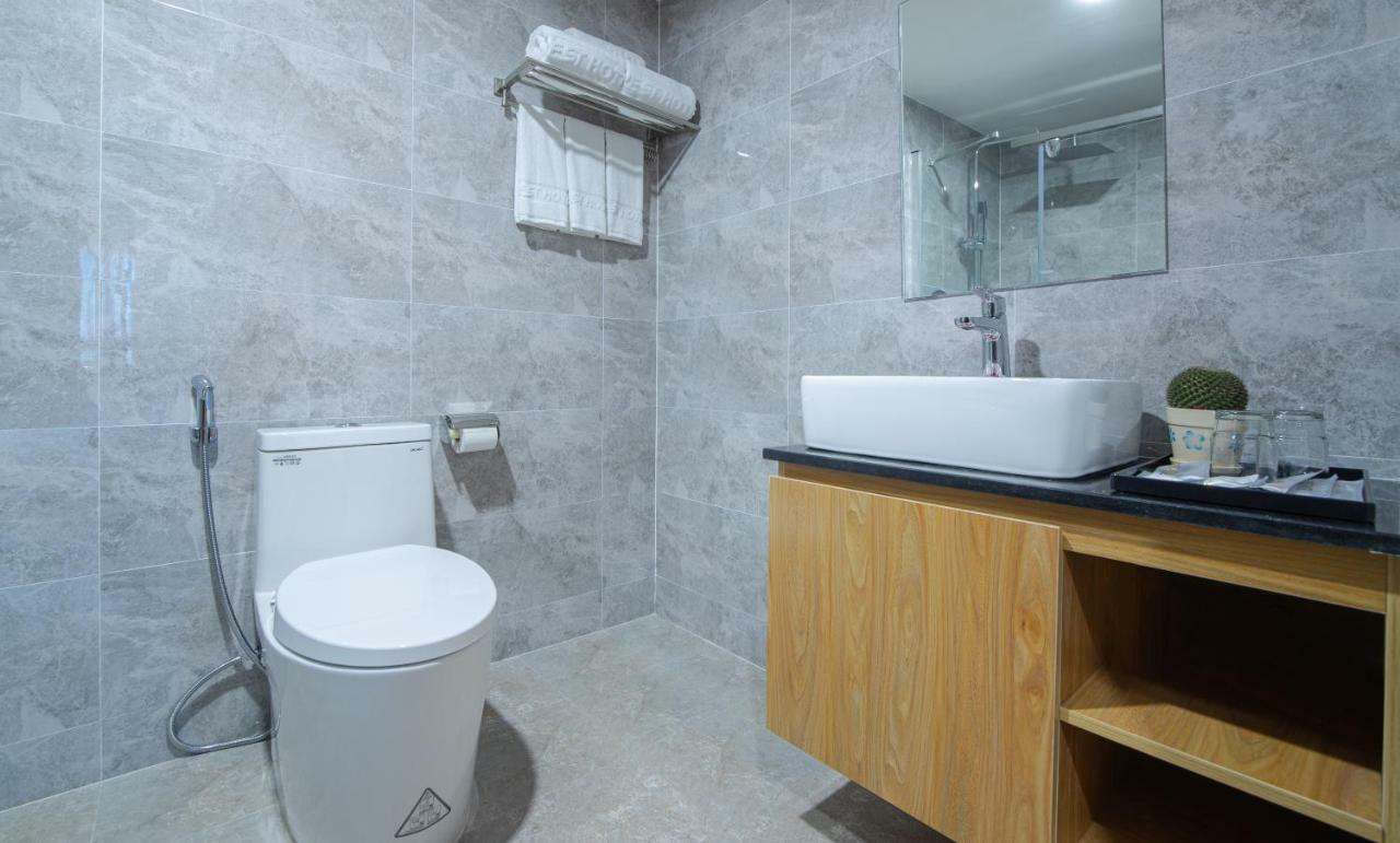 Rest Hotel & Apartment Da Nang Bagian luar foto